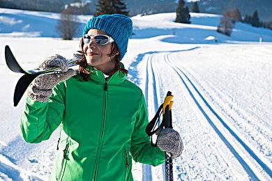 暑期相会 《游艇维修模拟》新预告公布上市日期